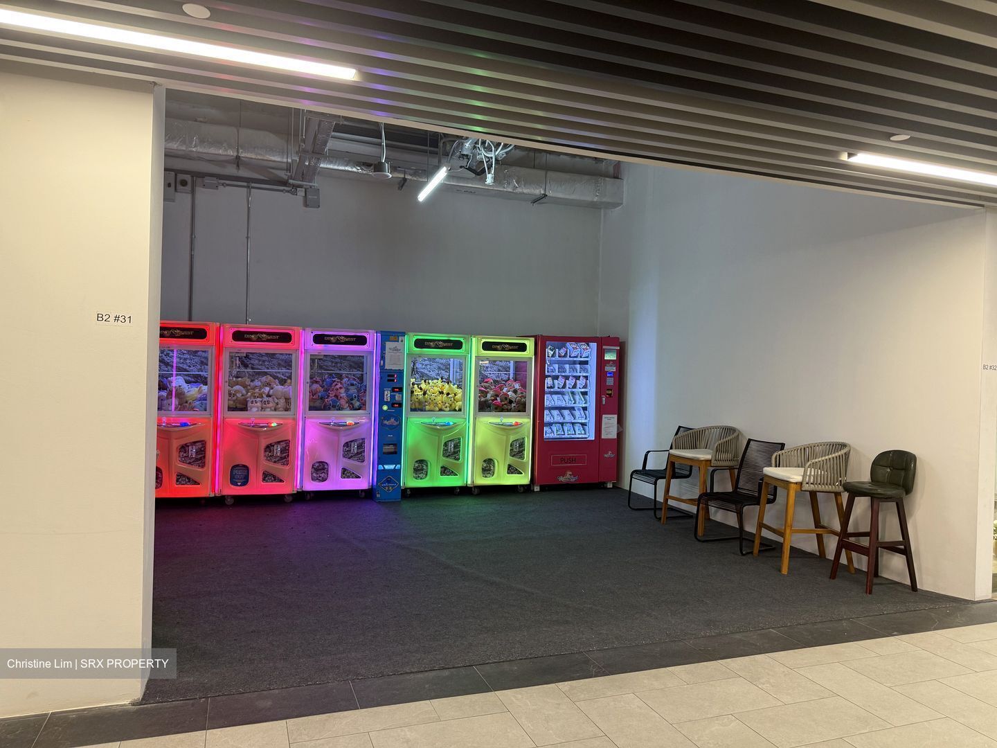 Club Street (D1), Retail #502839861